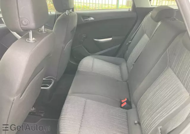 OPEL Astra 1.6 automatik Active