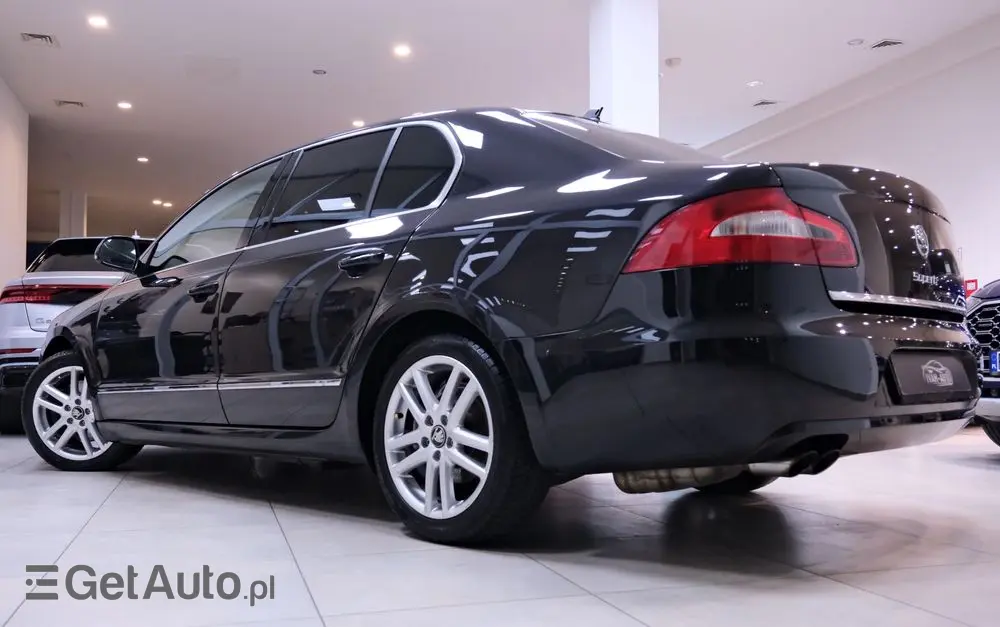 SKODA Superb 1.8 TSI Elegance DSG