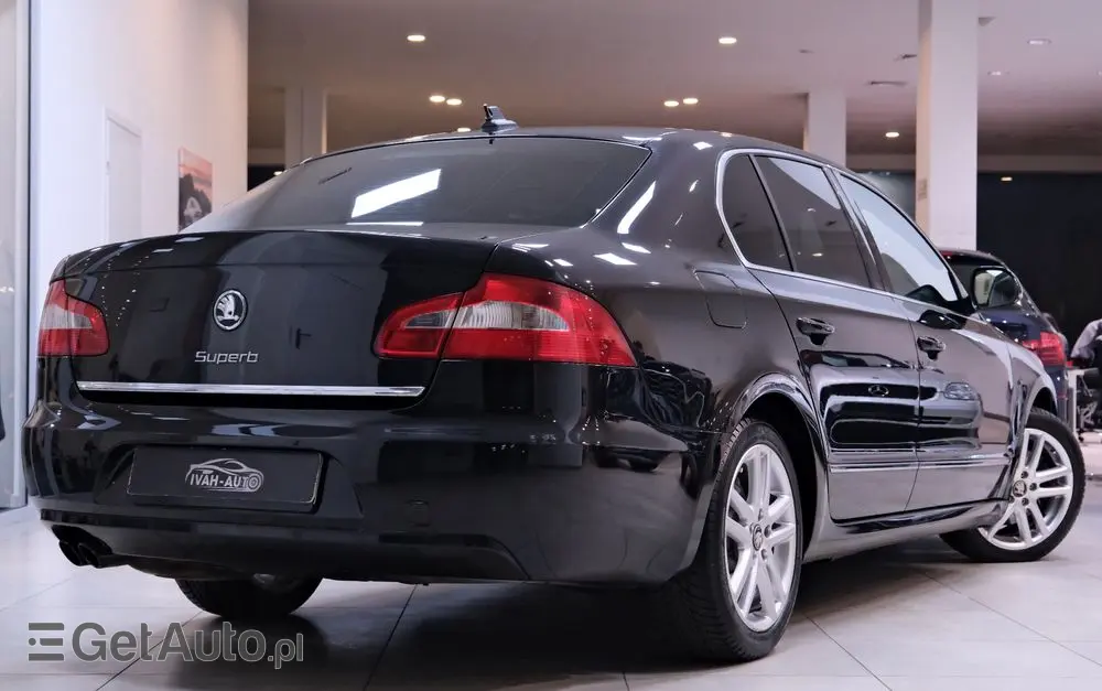 SKODA Superb 1.8 TSI Elegance DSG