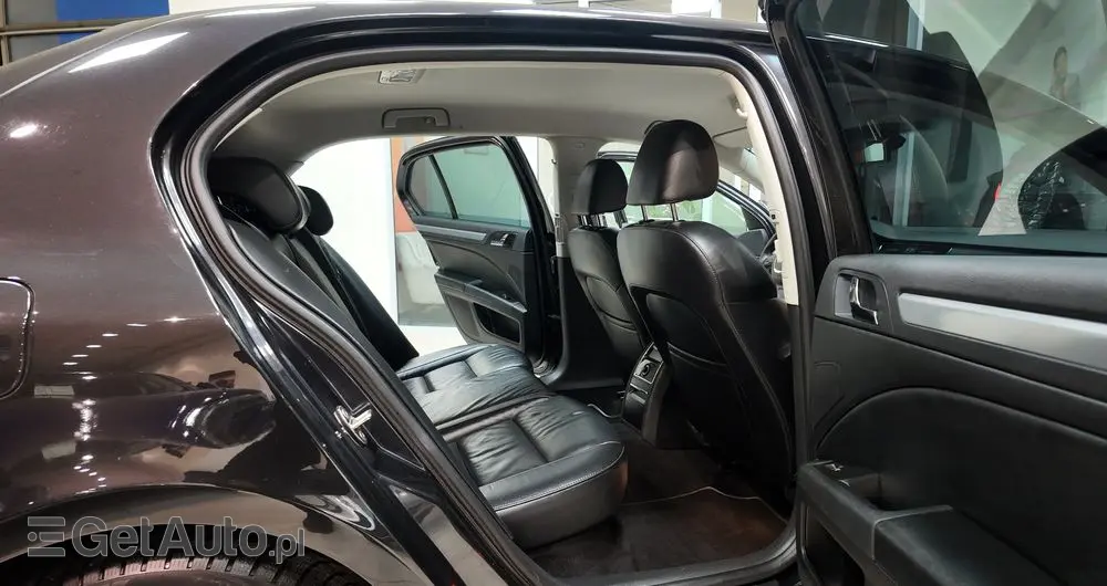 SKODA Superb 1.8 TSI Elegance DSG