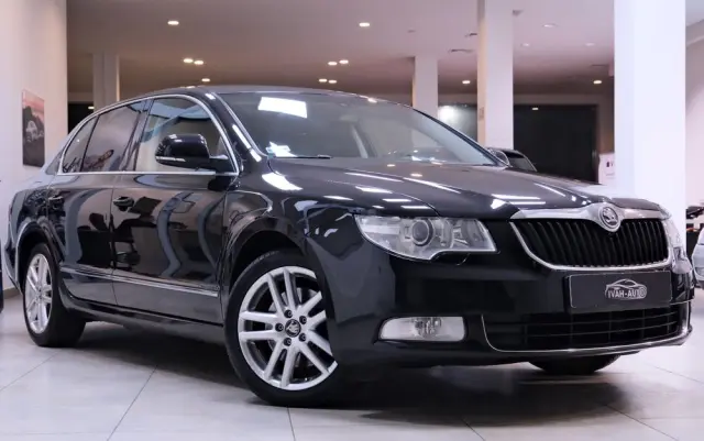 SKODA Superb 1.8 TSI Elegance DSG