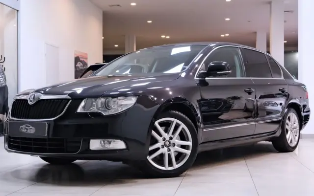 SKODA Superb 1.8 TSI Elegance DSG