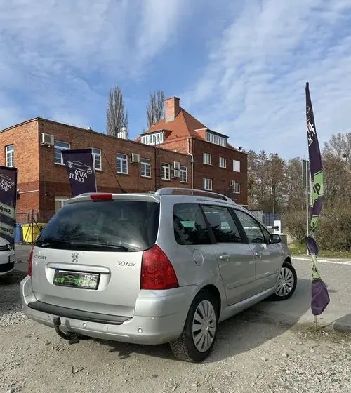 PEUGEOT 307 
