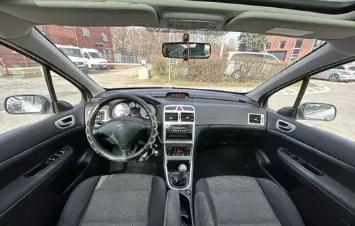 PEUGEOT 307 