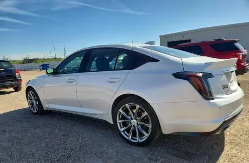 CADILLAC CT5 