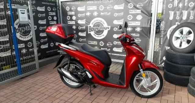 HONDA SH 