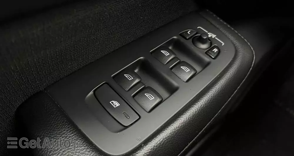 VOLVO V60 D3 Momentum