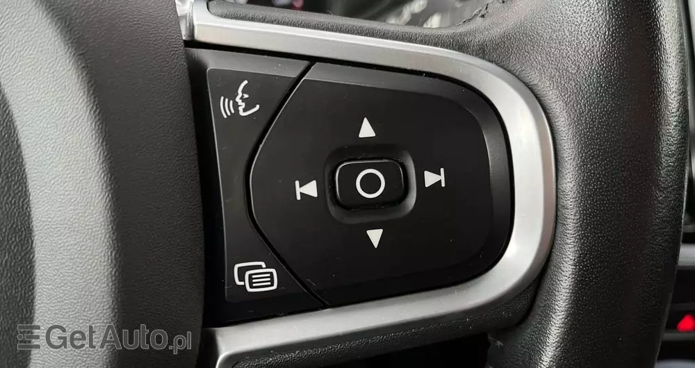 VOLVO V60 D3 Momentum