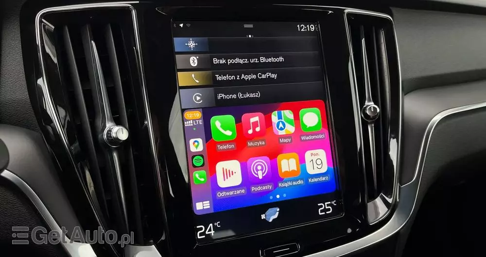 VOLVO V60 D3 Momentum