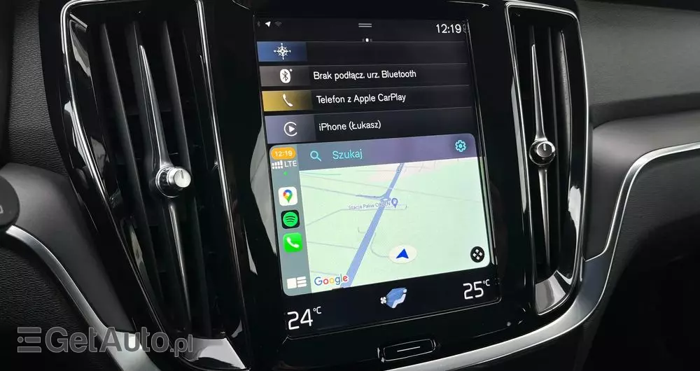 VOLVO V60 D3 Momentum