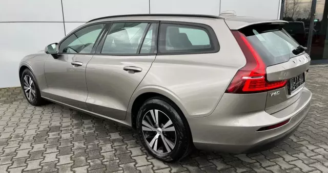 VOLVO V60 D3 Momentum