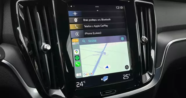 VOLVO V60 D3 Momentum