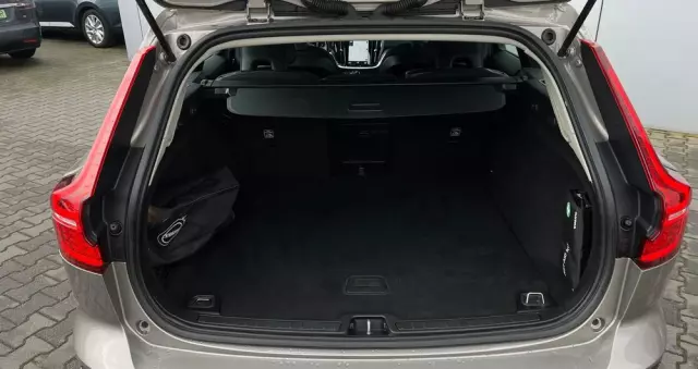 VOLVO V60 D3 Momentum