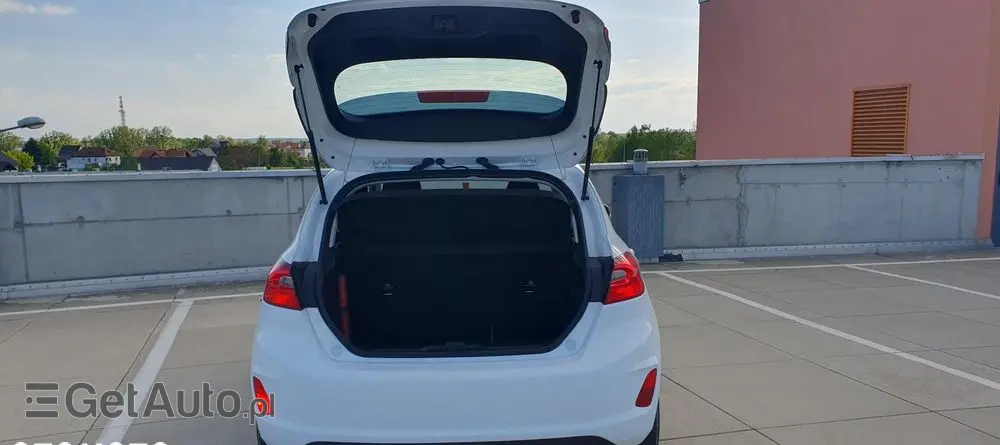 FORD Fiesta 1.1 S&S COOL&CONNECT