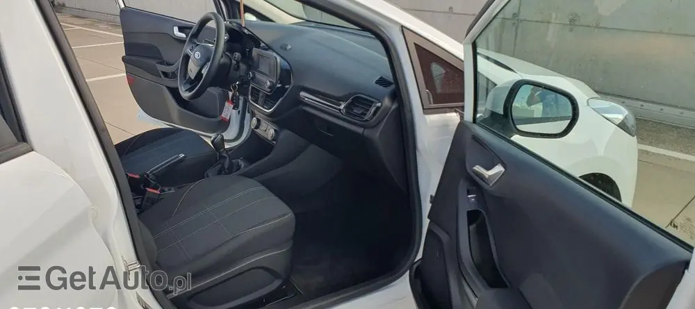 FORD Fiesta 1.1 S&S COOL&CONNECT