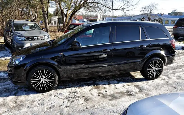 OPEL Astra 1.6 Cosmo