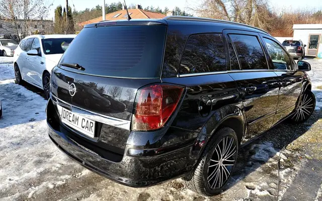 OPEL Astra 1.6 Cosmo