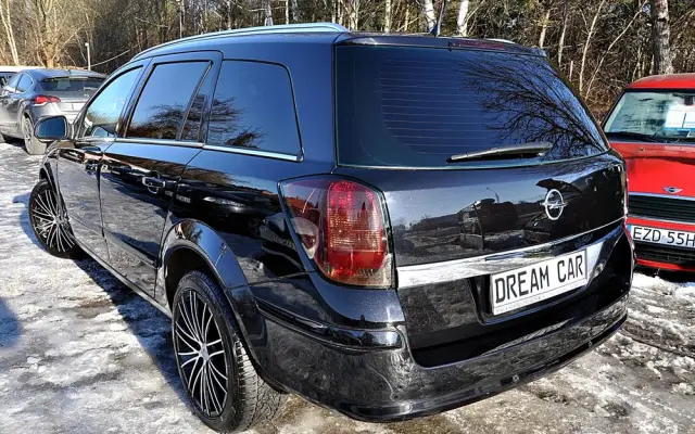 OPEL Astra 1.6 Cosmo