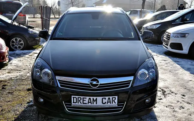 OPEL Astra 1.6 Cosmo
