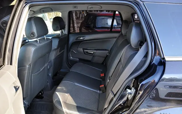 OPEL Astra 1.6 Cosmo