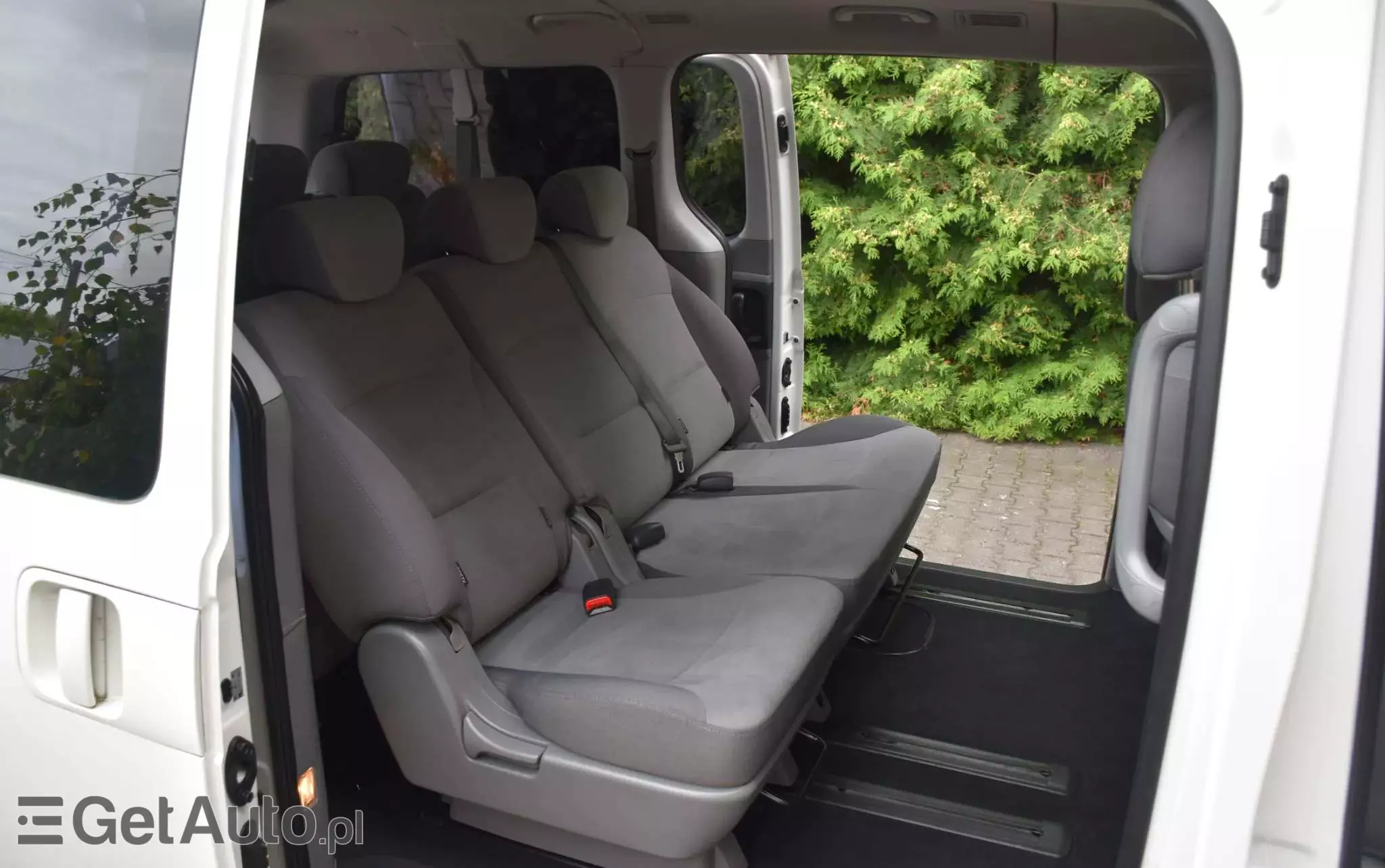 HYUNDAI H-1 2.5 CRDi Travel Comfort