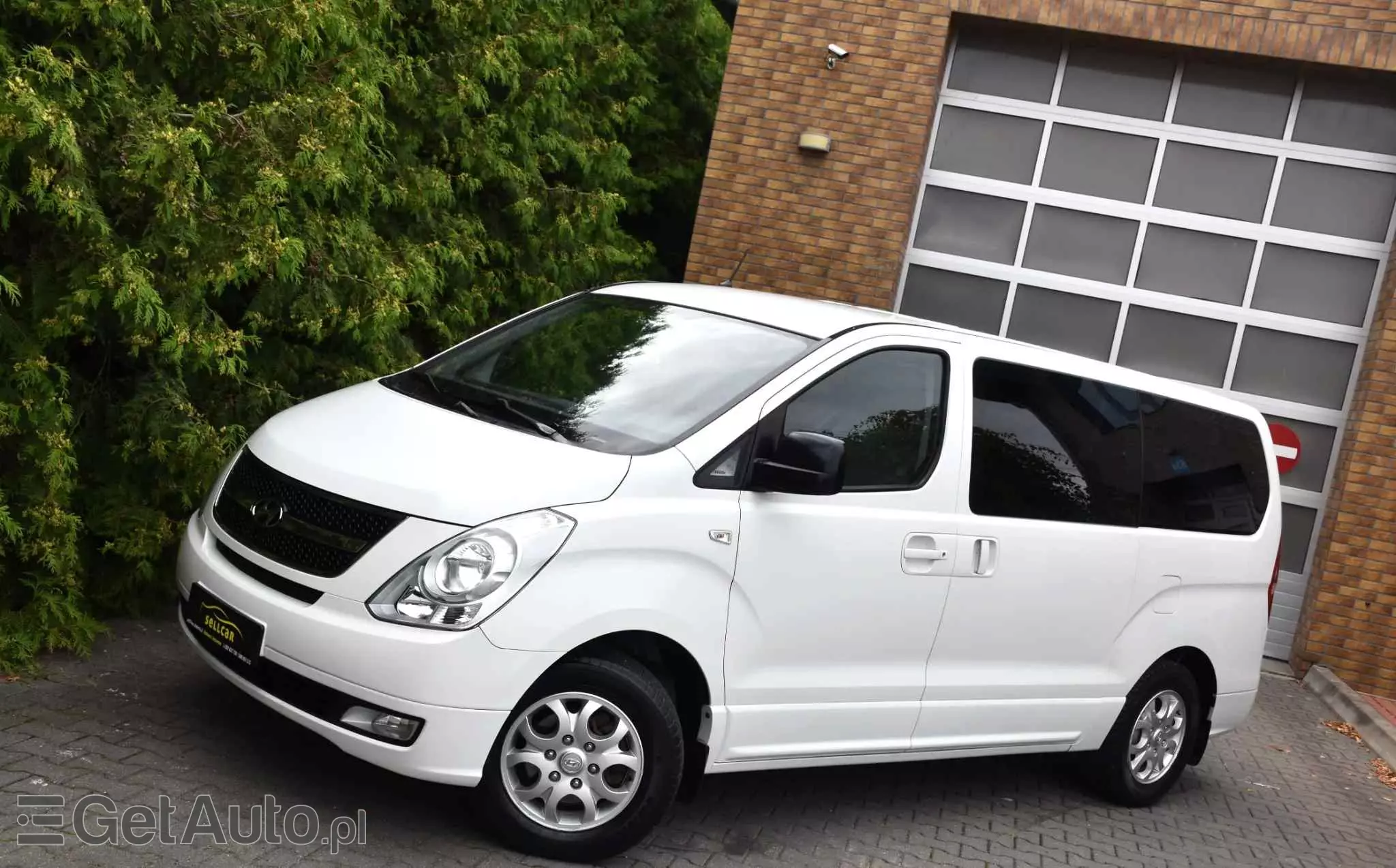 HYUNDAI H-1 2.5 CRDi Travel Comfort