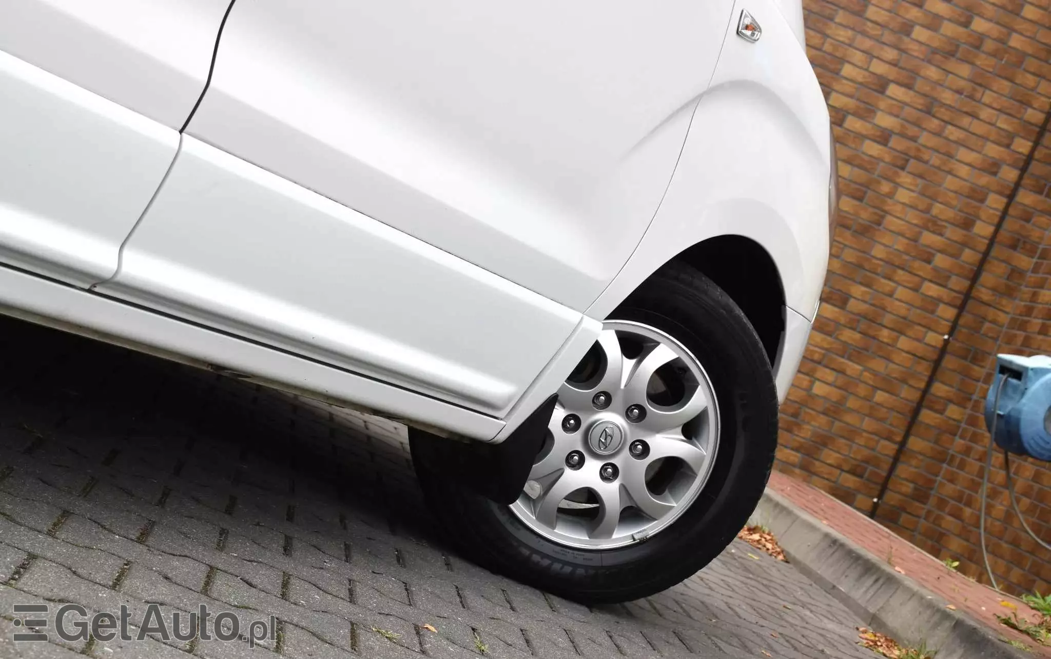 HYUNDAI H-1 2.5 CRDi Travel Comfort