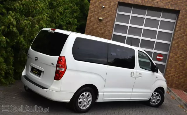 HYUNDAI H-1 2.5 CRDi Travel Comfort
