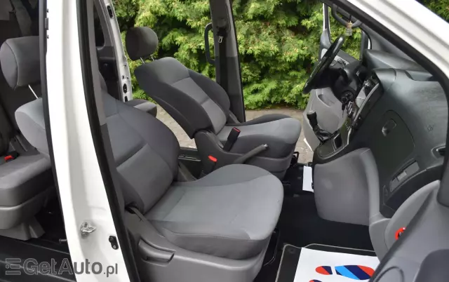 HYUNDAI H-1 2.5 CRDi Travel Comfort