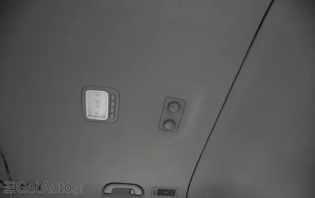 HYUNDAI H-1 2.5 CRDi Travel Comfort