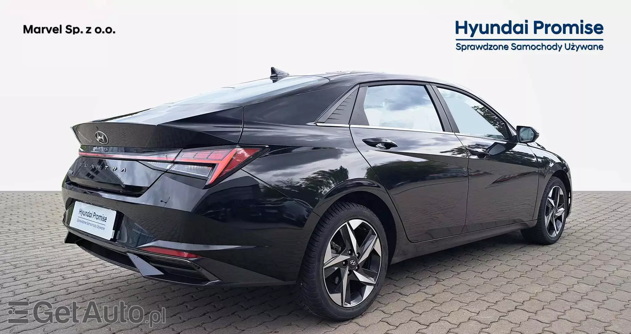 HYUNDAI Elantra 1.6 Smart CVT