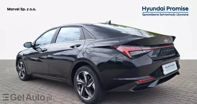 HYUNDAI Elantra 1.6 Smart CVT