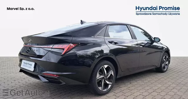 HYUNDAI Elantra 1.6 Smart CVT