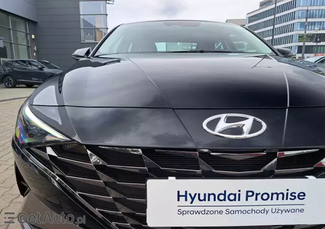 HYUNDAI Elantra 1.6 Smart CVT