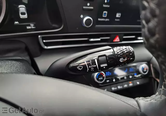 HYUNDAI Elantra 1.6 Smart CVT