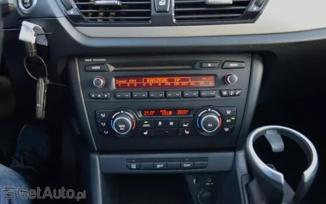 BMW X1 SDrive18d Sport Line