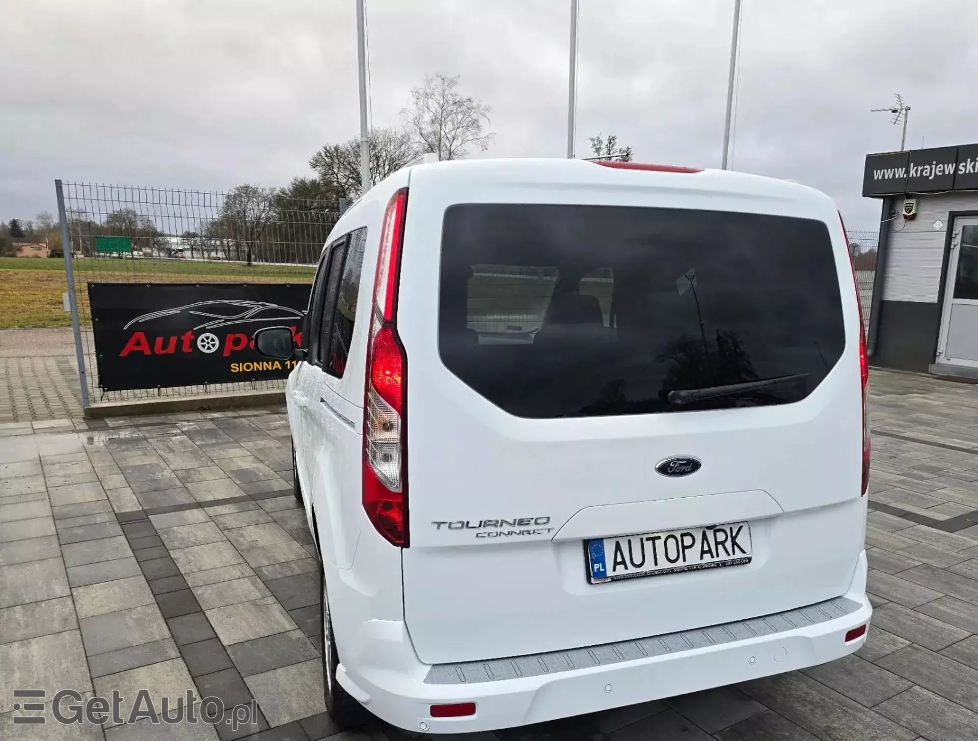 FORD Tourneo Connect 1.5 EcoBlue (120 KM) S&S