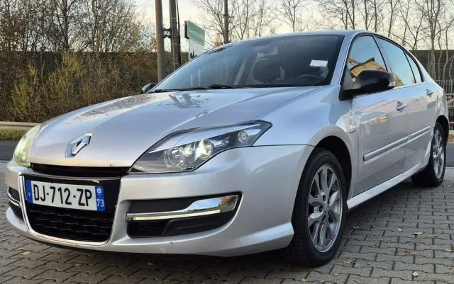 RENAULT Laguna DCi 110 FAP Limited