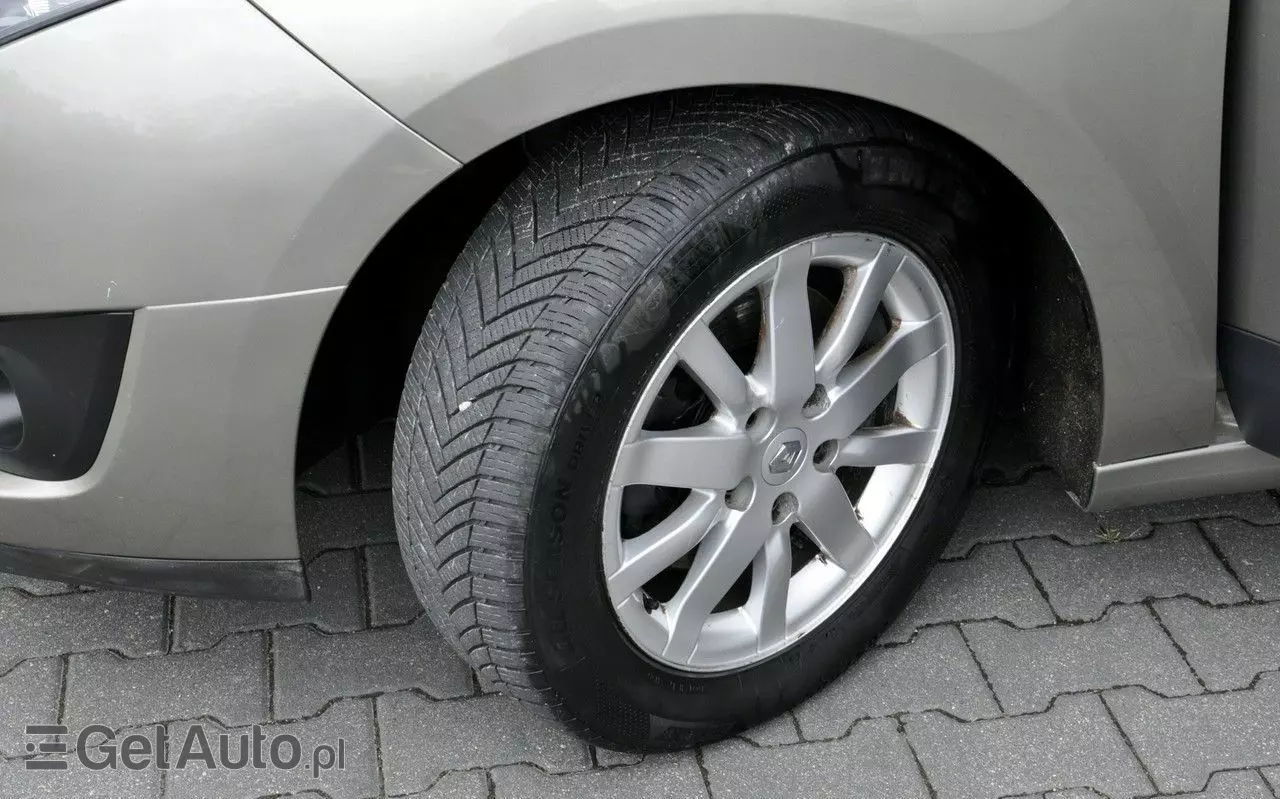 RENAULT Grand Scenic Gr 1.9 dCi Expression