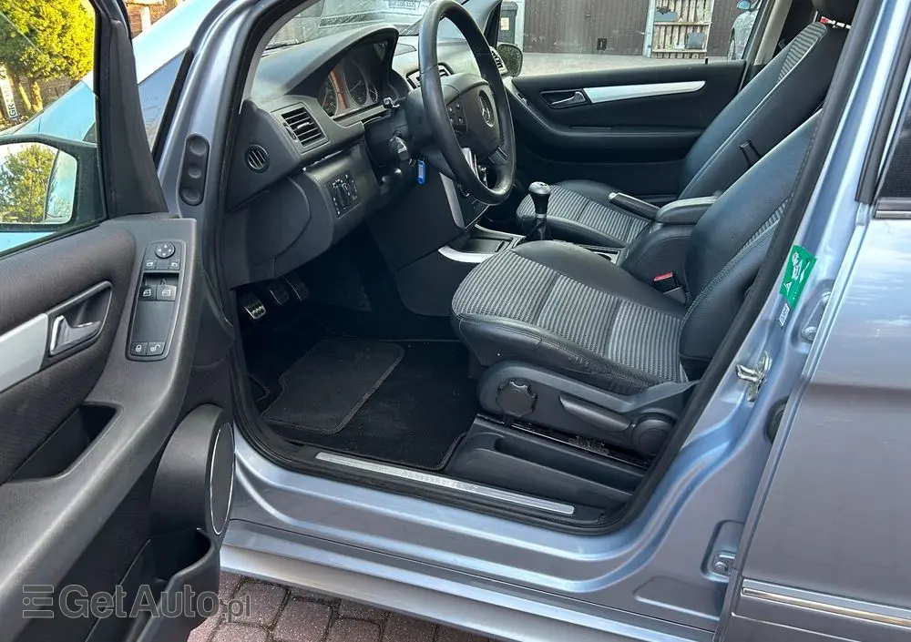 MERCEDES-BENZ Klasa B 