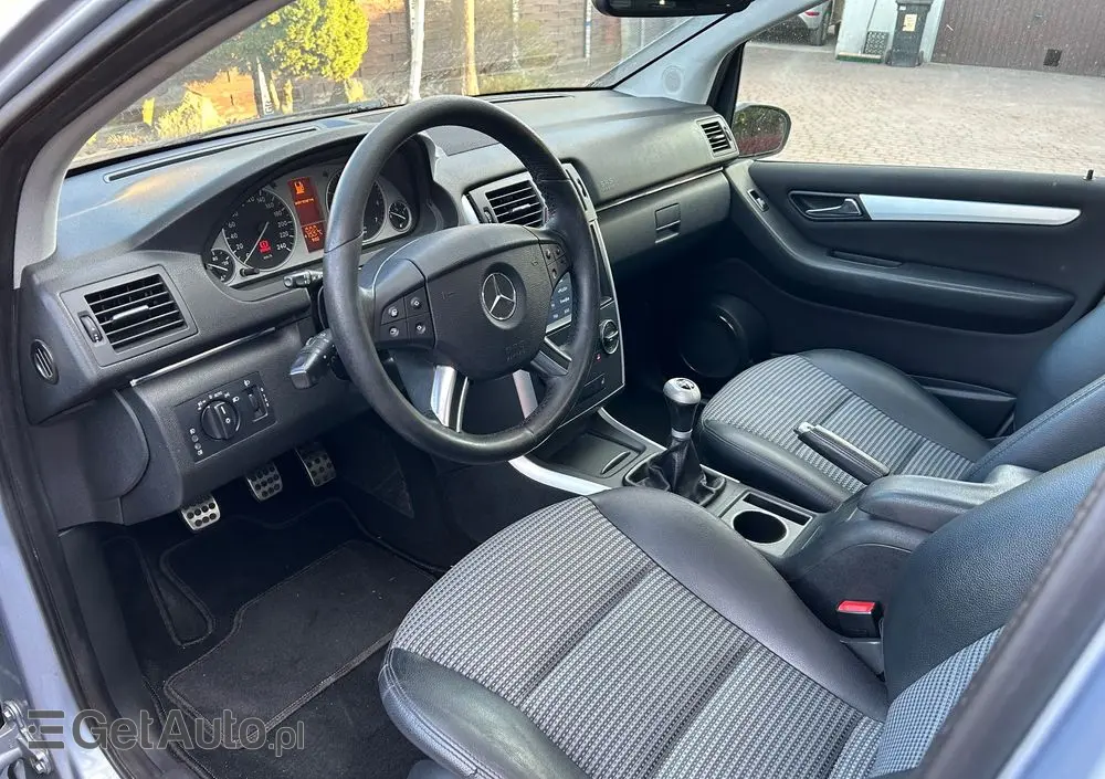 MERCEDES-BENZ Klasa B 