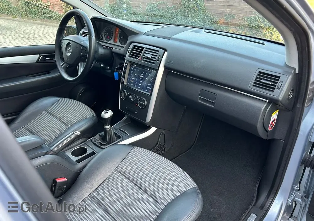 MERCEDES-BENZ Klasa B 