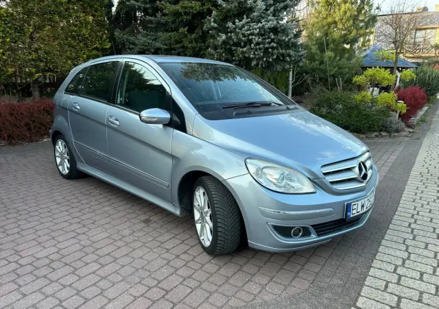 MERCEDES-BENZ Klasa B 
