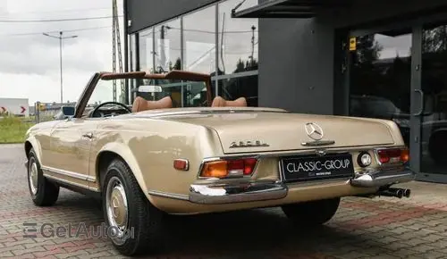 MERCEDES-BENZ SL 