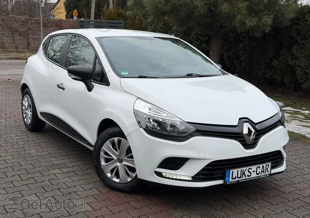 RENAULT Clio 1.2 16V 75 Limited