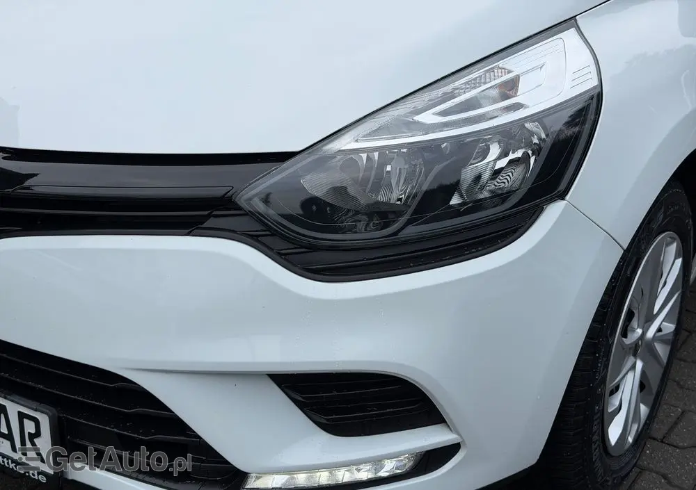 RENAULT Clio 1.2 16V 75 Limited