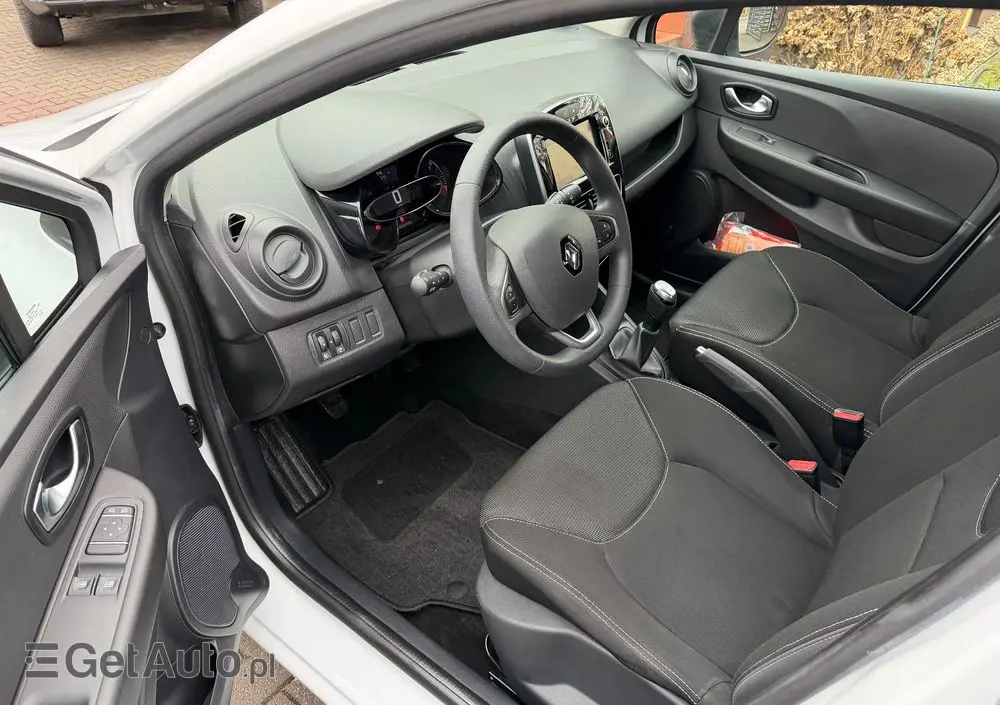 RENAULT Clio 1.2 16V 75 Limited