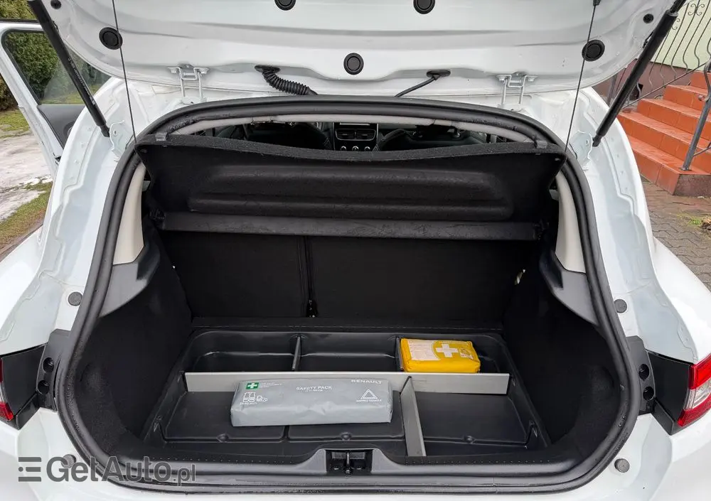 RENAULT Clio 1.2 16V 75 Limited