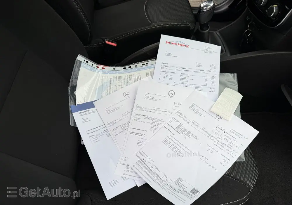 RENAULT Clio 1.2 16V 75 Limited