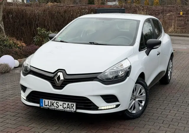 RENAULT Clio 1.2 16V 75 Limited